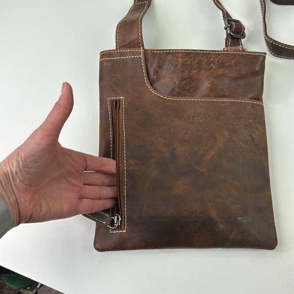 Arrigo Tan Leather Unisex Crossbody Bag Purse - Picture 3 of 9